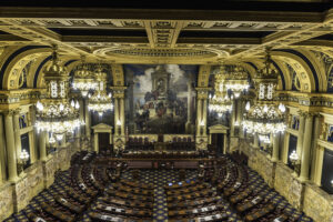 HB 2103 Advances to the Senate After Narrow Partisan House Vote