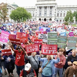 Rick Santorum: “Be Fearless. Be Courageous. Stand for Life.”